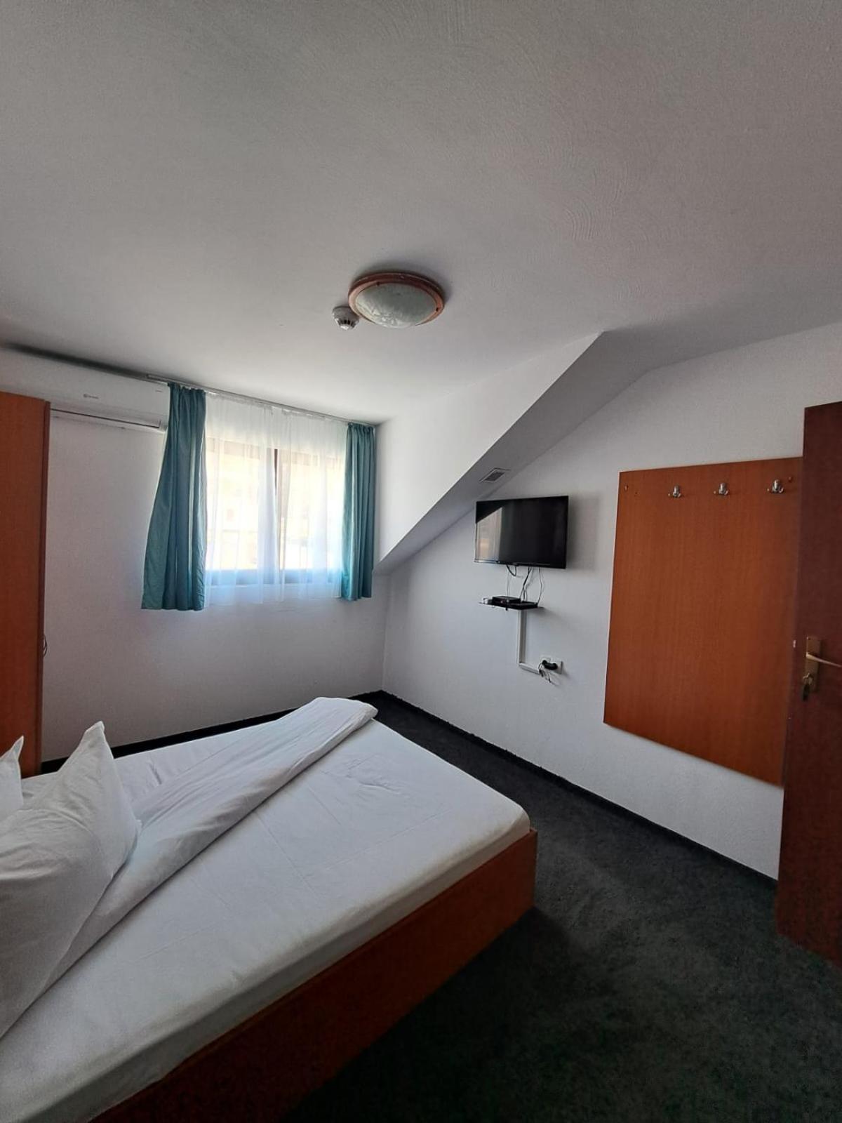 Hotel Pescarus Port Bicaz Extérieur photo