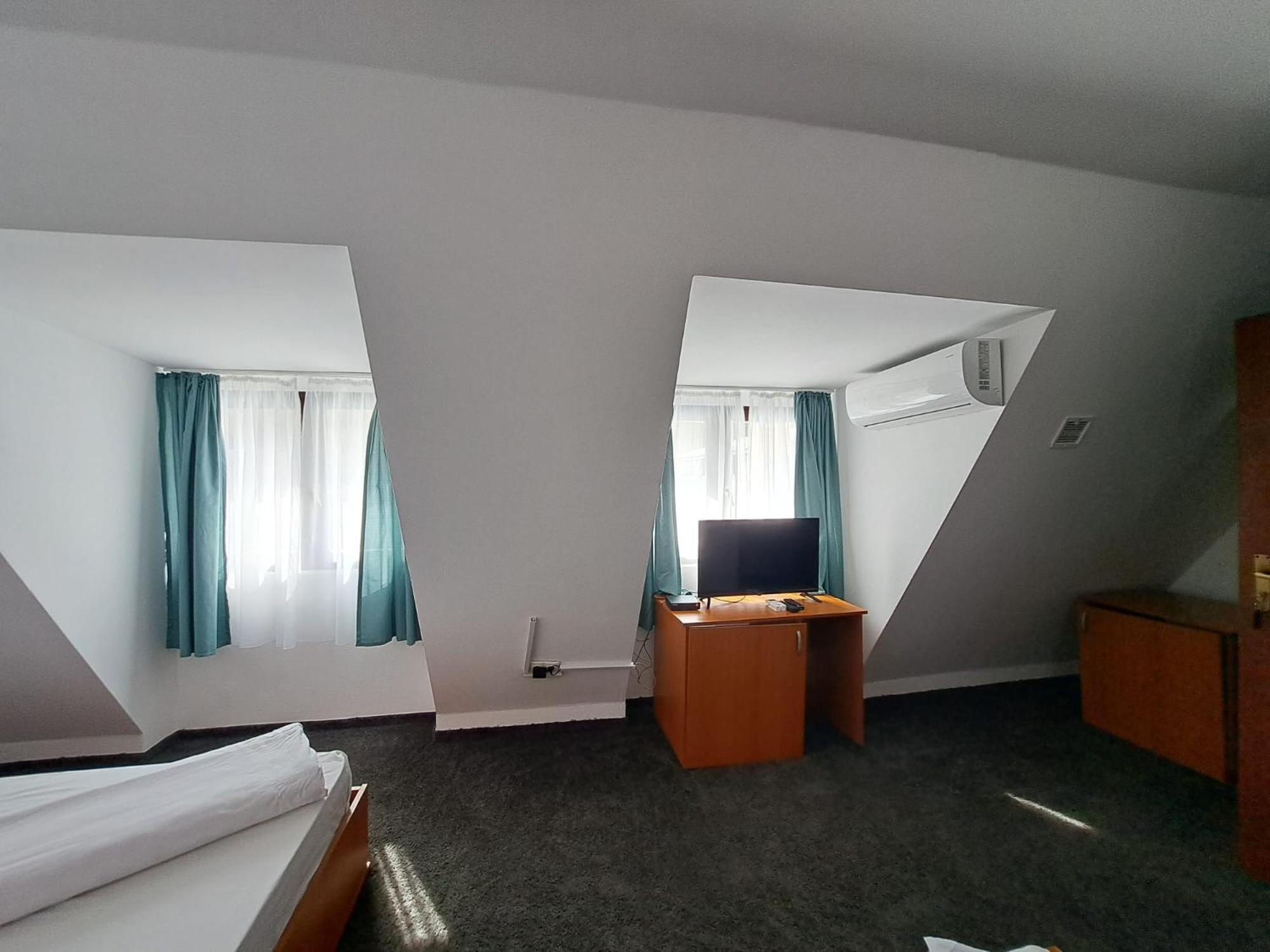 Hotel Pescarus Port Bicaz Extérieur photo